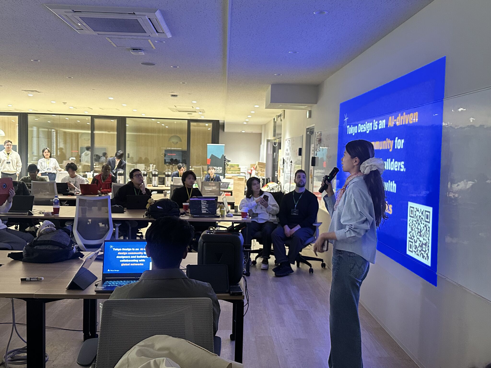 Hackathon and team moment 23 at a Cognisor AI event