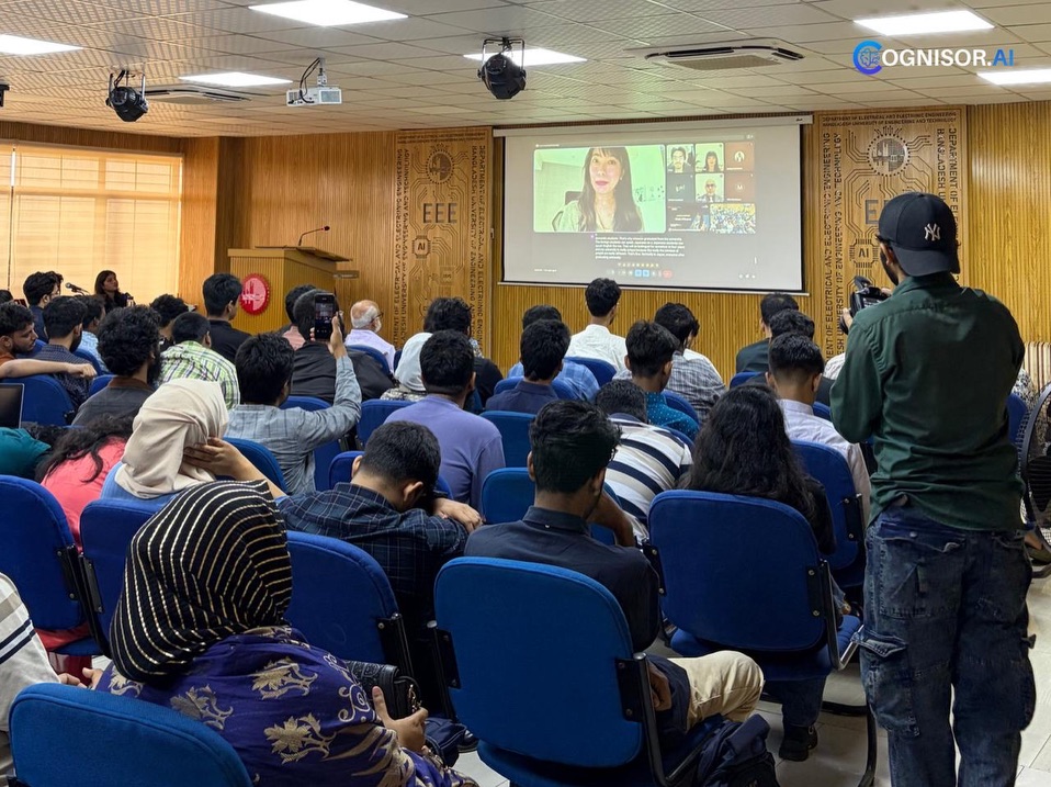 Hackathon and team moment 15 at a Cognisor AI event